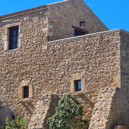Pyrgos 1869 Villa Githio Exterior foto